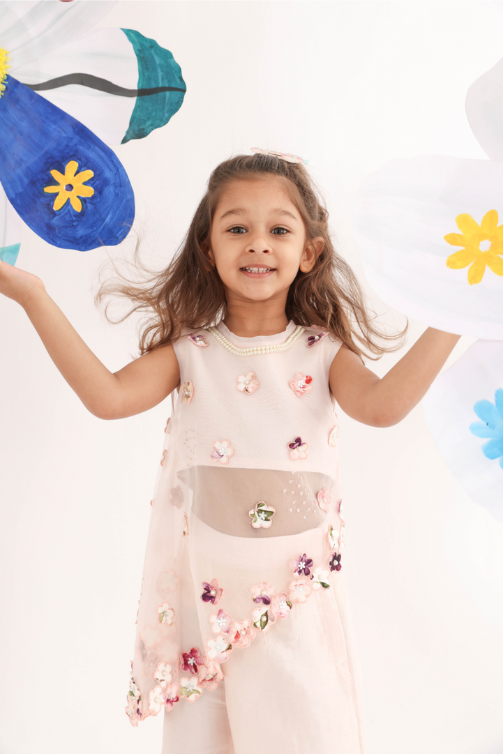 Twinning Set in Pink Organza Cape with Cutwork Flowers and Pants with Zebra Embroidered Kurta and Pyjama