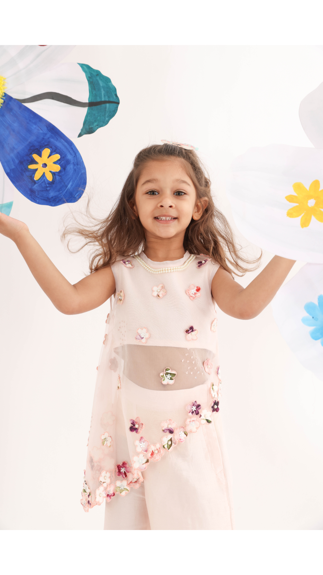 Twinning Set in Pink Organza Cape with Cutwork Flowers and Pants with Zebra Embroidered Kurta and Pyjama