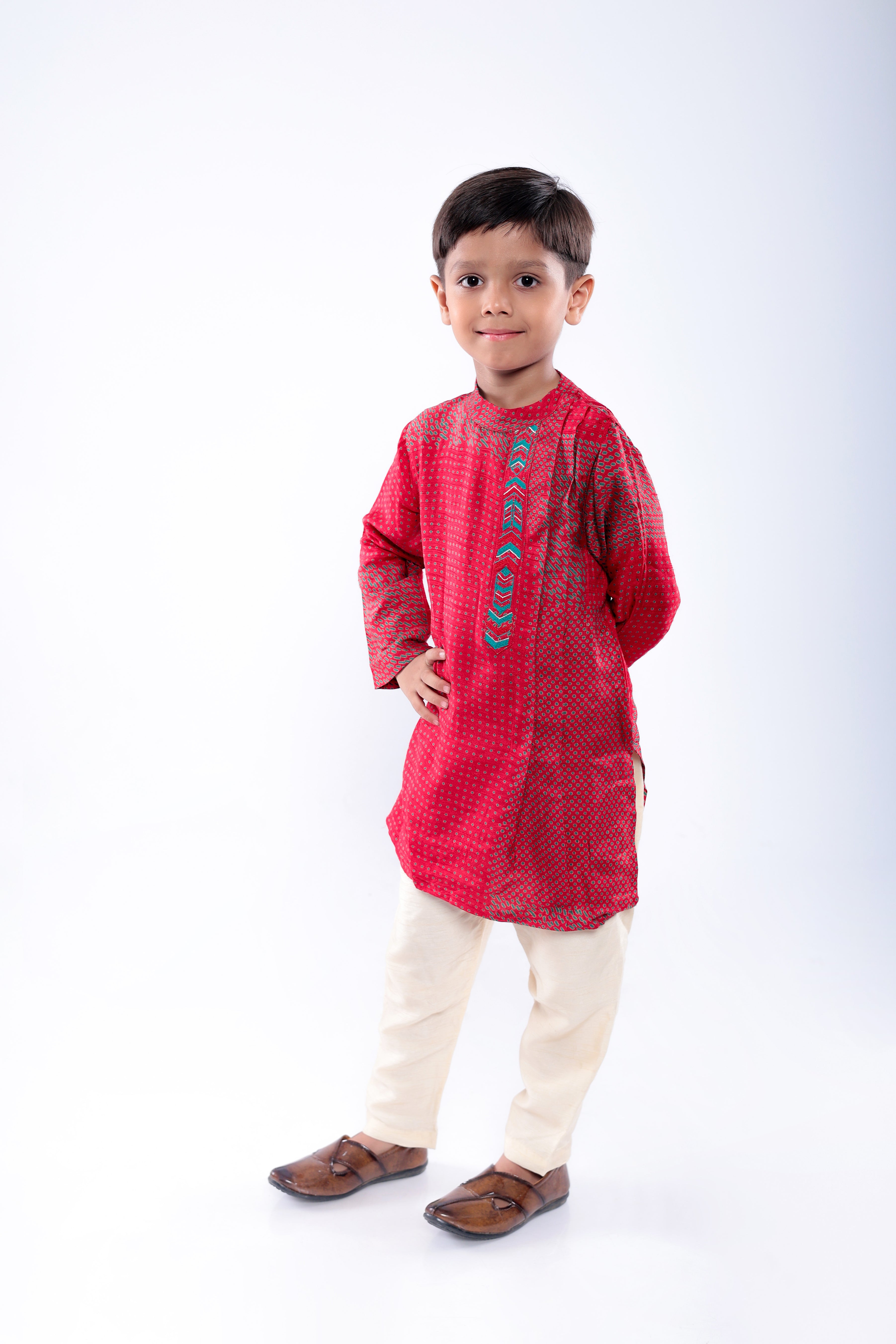 Red and Green Dotted Print Kurta with Off White Pyjama