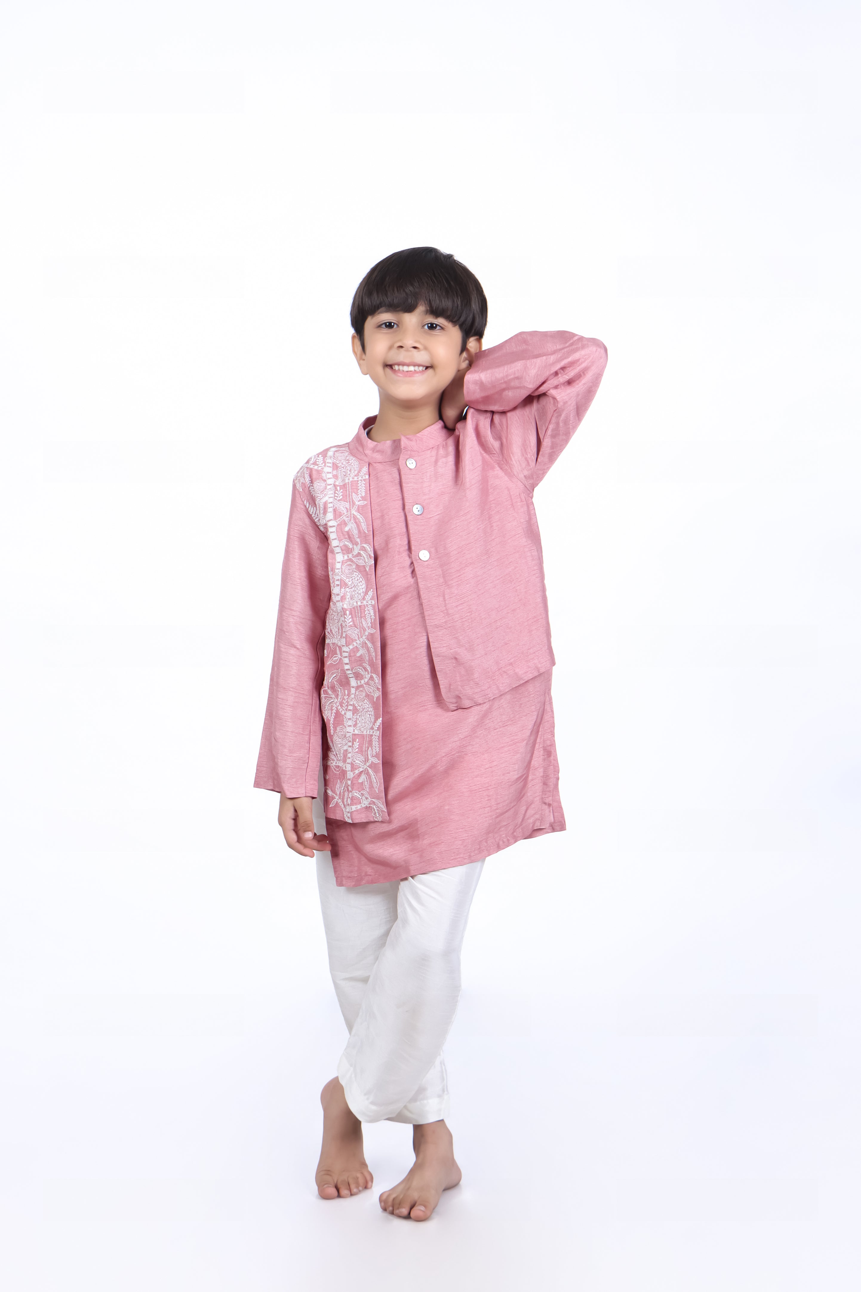 Onion Pink Kurta with Off White Pyjama
