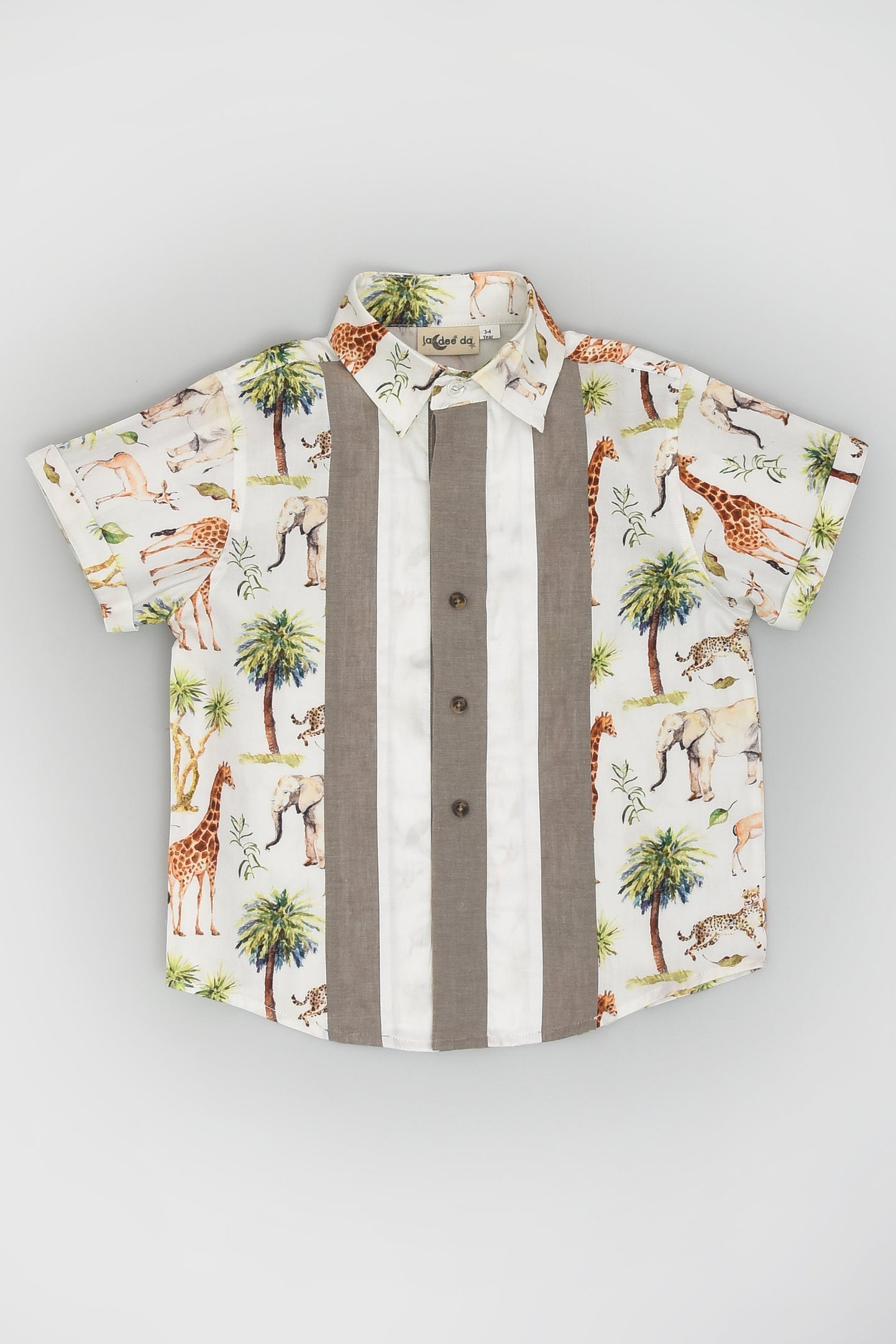 طقم قميص بطبعات غابة مع شورت دينم للسفر للأولاد