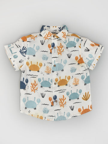Bestselling Cute Crab Printed Half Sleeve White Travel Shirt for Boys