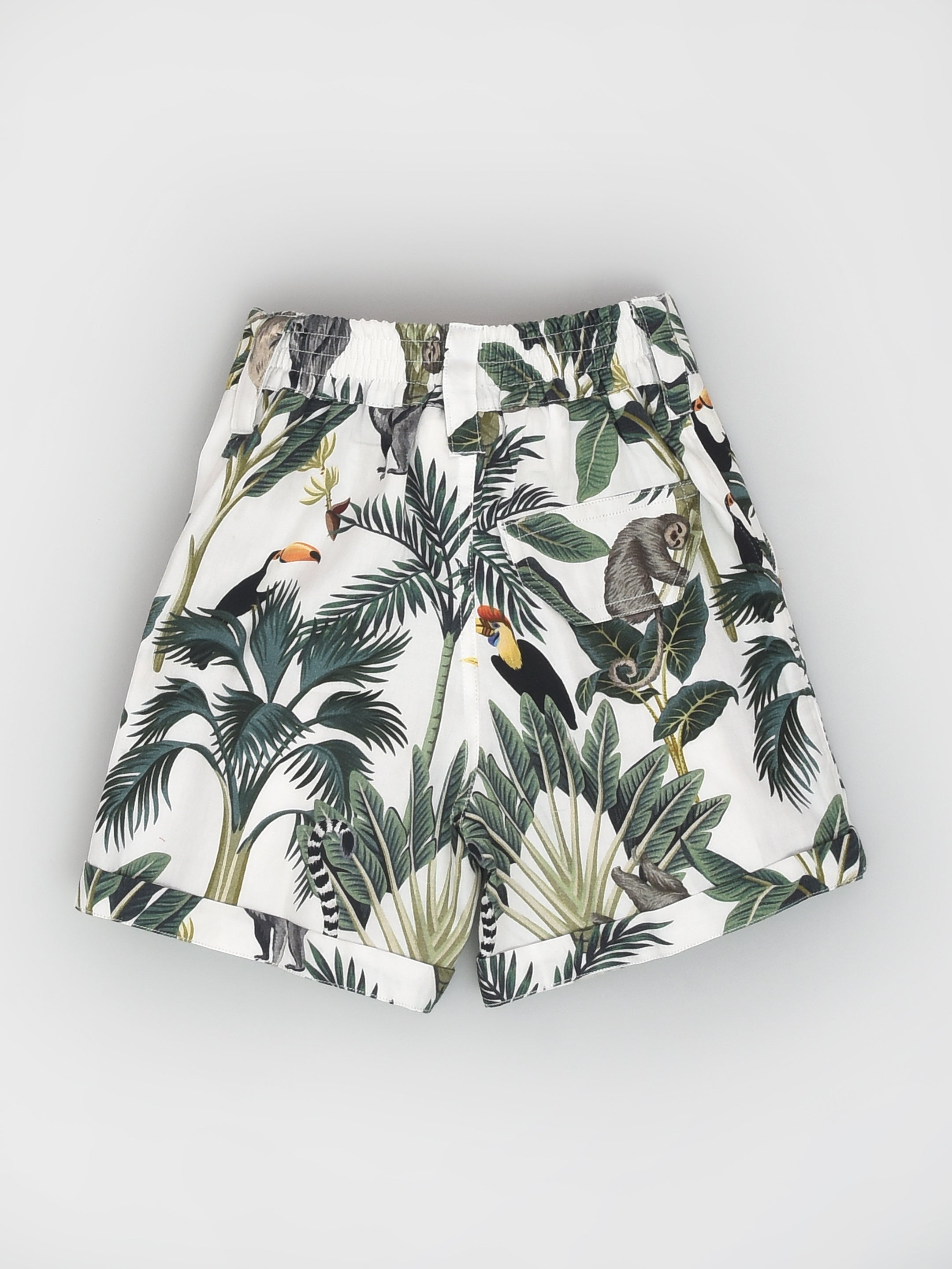 طقم قميص وسروال قصير بطبعة استوائية مناسب للسفر للأولاد