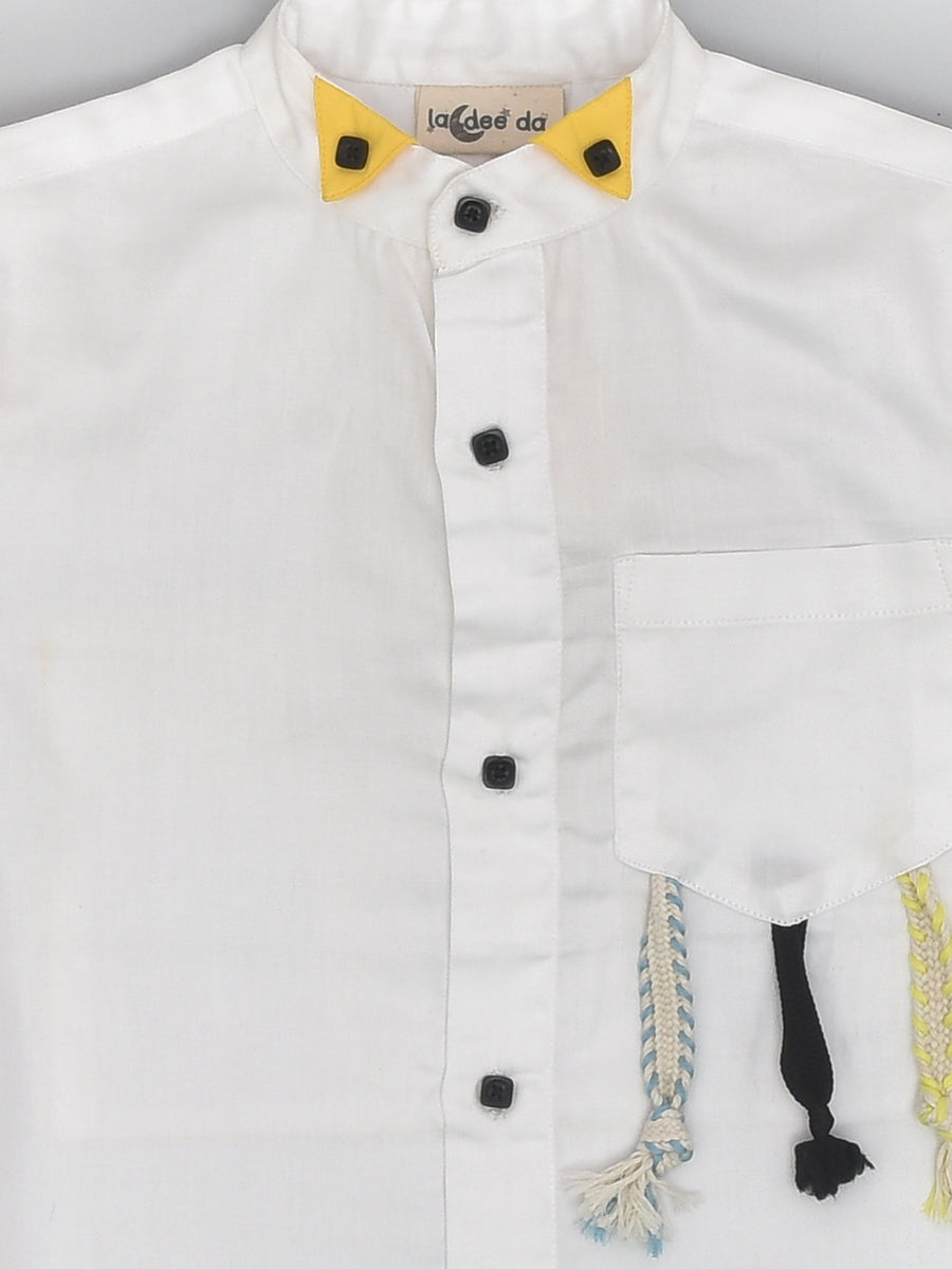 3 cats shirt close view